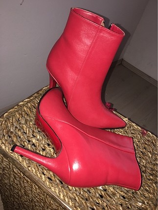 Bootieeee