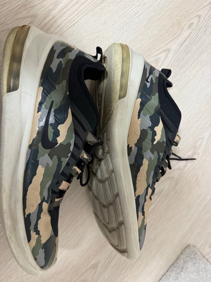 NİKE Erkek Kamuflaj Spor Ayakkabı - Görsel 3