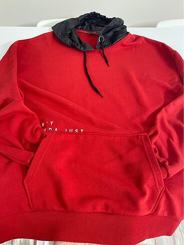 Breeze Oversize kırmızı kapüşonlu uzun kollu sweatshirt