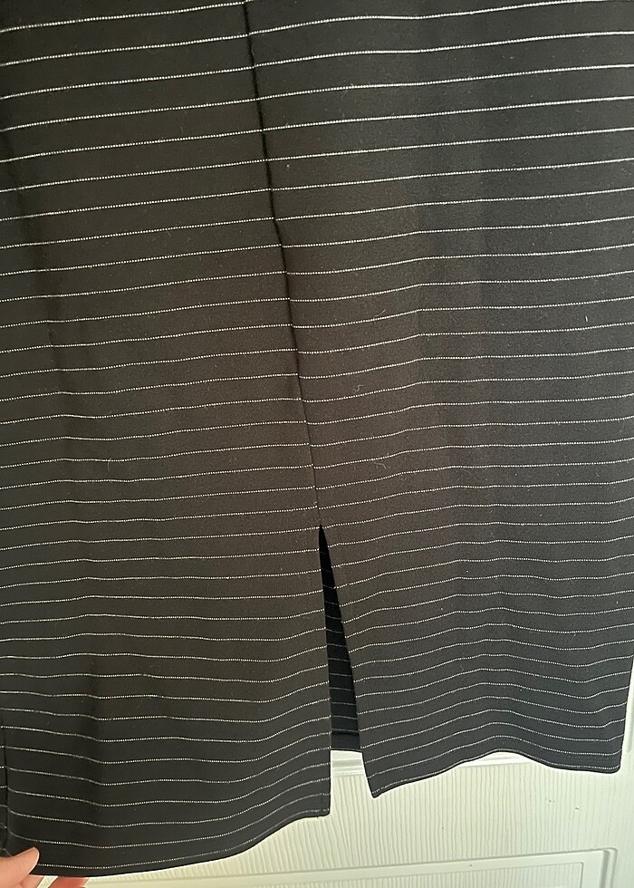 Adil ışık çizgili mevsimlik elbise - Görsel 4