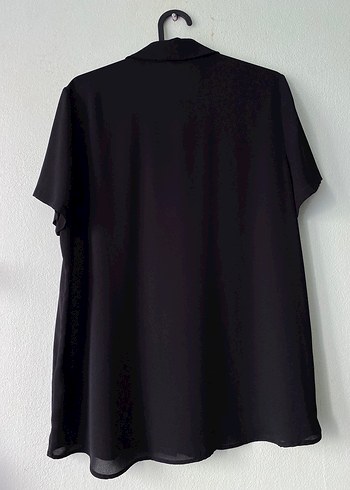 Siyah Kısa Kollu İnce Dokulu Gömlek - Görsel 4