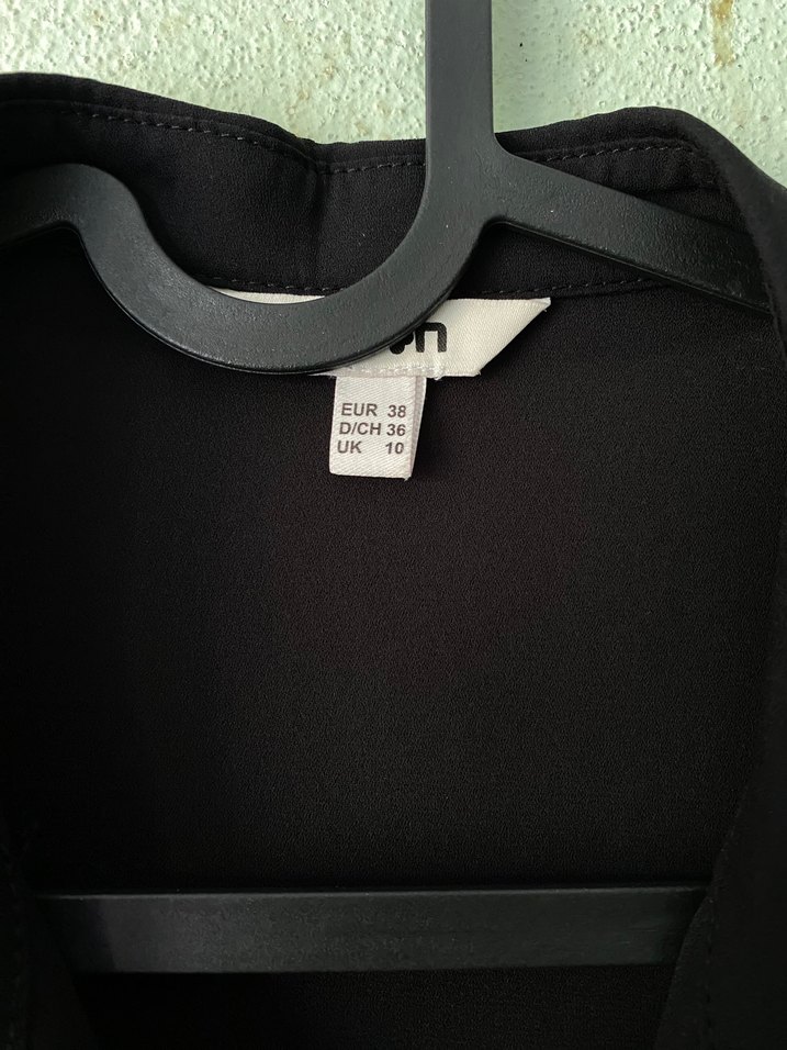 Siyah Kısa Kollu İnce Dokulu Gömlek - Görsel 5