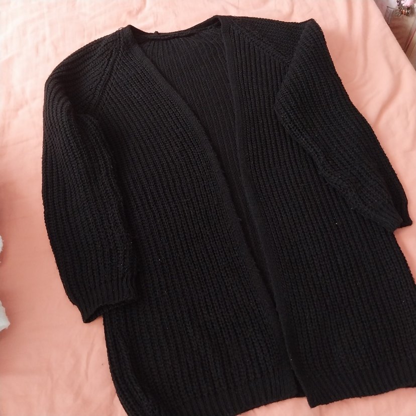 siyah hırka - Görsel 2