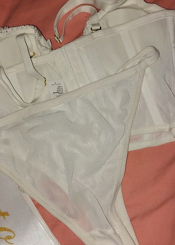 Nakışlı Beyaz Mini Bohem Büstiyer - Görsel 4