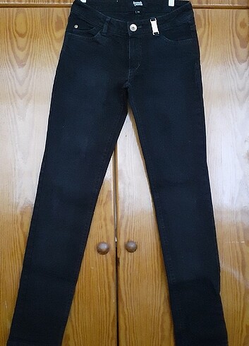 İsveç Malı Siyah Kot Pantolon