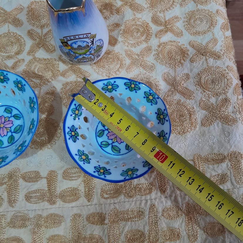 Avrupa Mavi Vazo ve Dekoratif Ajurlu  Kaseler - Görsel 4