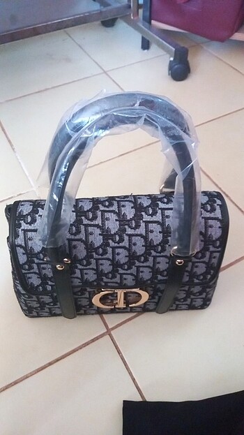 Dior Sıfır canta 