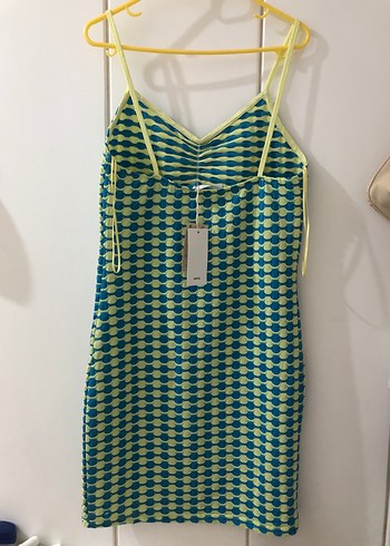 Mango V Yaka, Pileli, İnce Askılı Renkli Midi Elbise