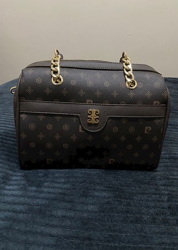  Beden Pierre Cardin Kol Çantası
