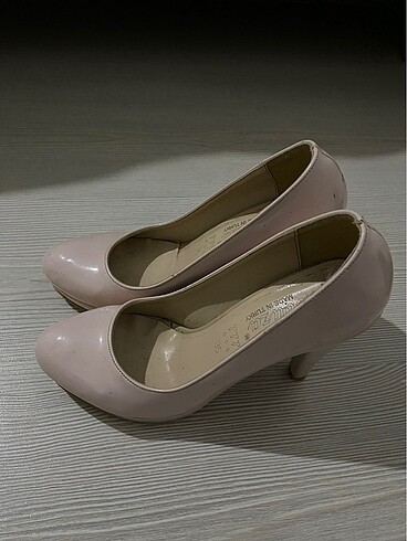 35 Beden Stiletto
