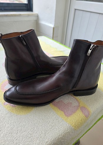 Klasik Tarz Kahverengi Deri Erkek Bot - Görsel 4