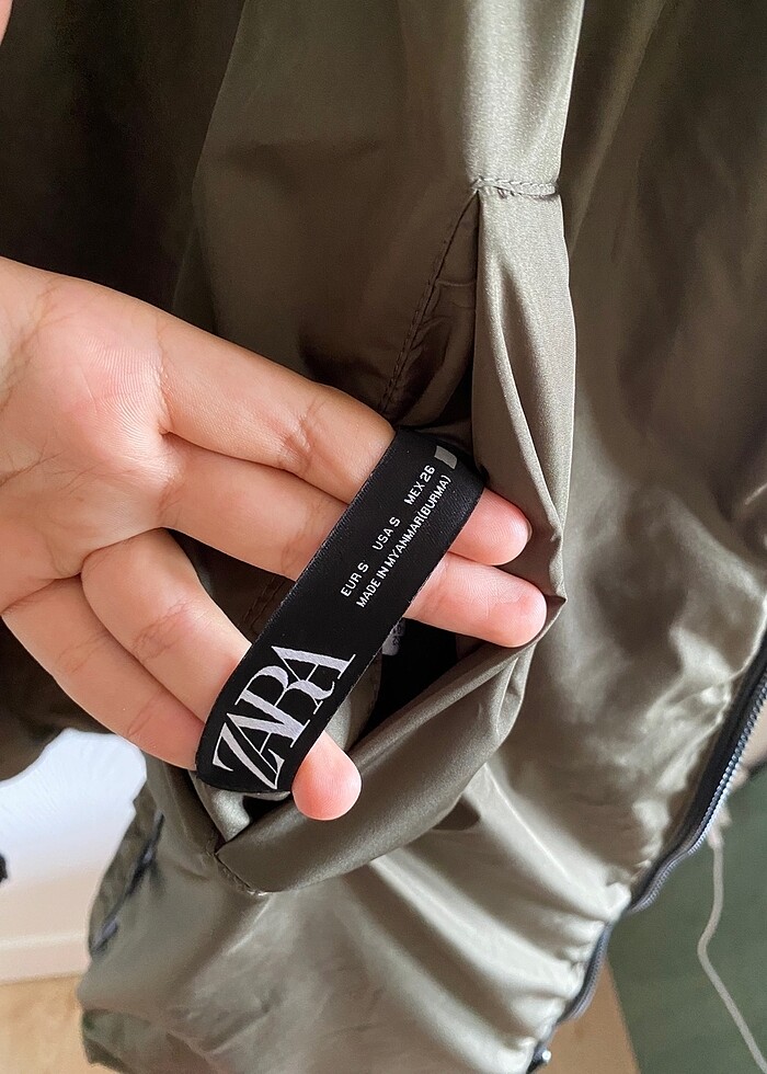 Zara çift taraflı şişme yelek - Görsel 5