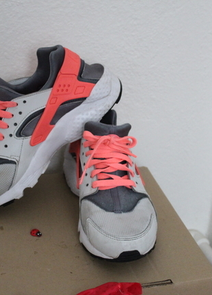 nike air huarache ayakabı