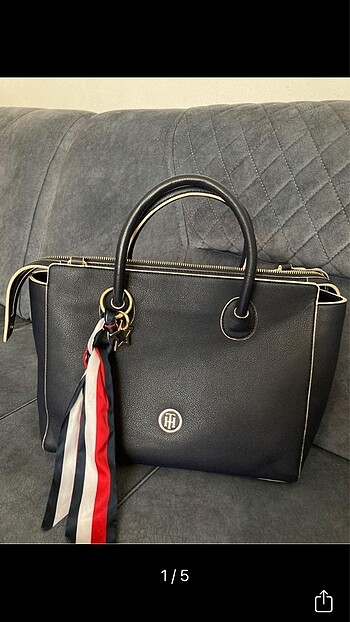Tommy hilfiger çanta