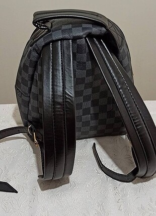 Louis Vuitton Sırt çantası