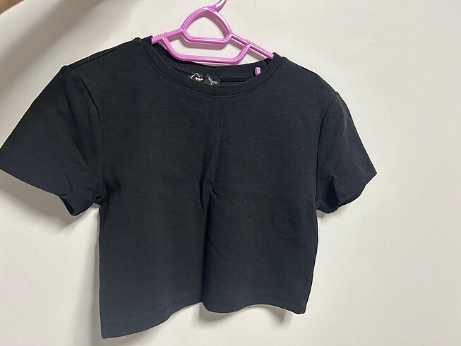 Defacto Siyah crop