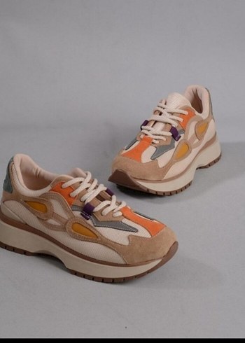 Pastel Renkli Bağcıklı Platform Sneakers
