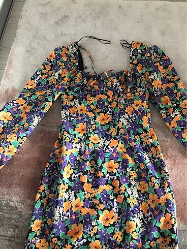 Bershka elbise