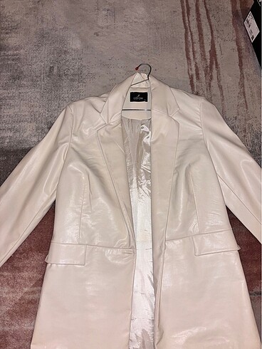 deri krem rengi blazer