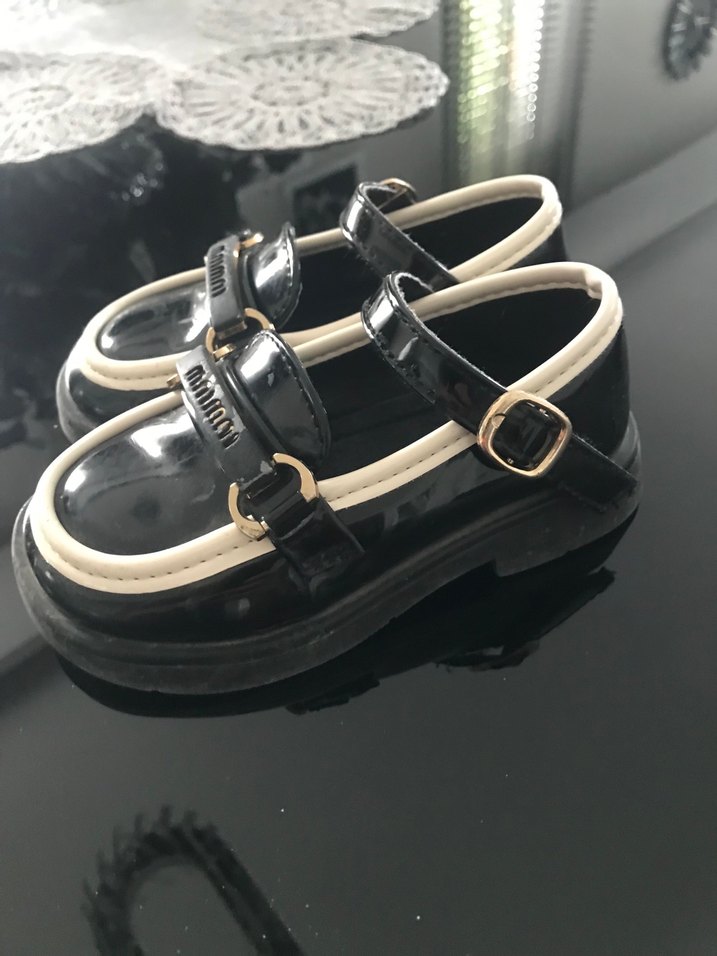 Parlak Siyah Tokalı Erkek Çocuk Özel Ayakkabı - Görsel 2