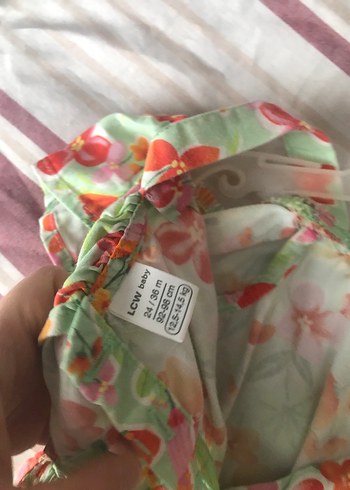 Çiçek Desenli Kız Çocuk Tulum - Görsel 3