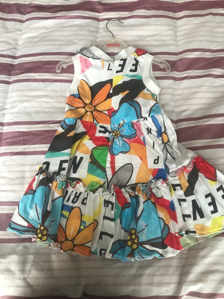 Renkli Desenli Kolsuz Kız Elbisesi - Görsel 2