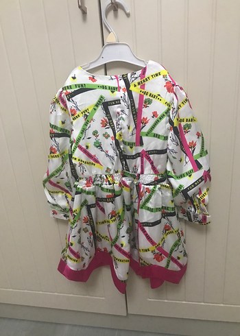 Renkli Baskılı Kız Elbisesi Fiyonk Detaylı - Görsel 2