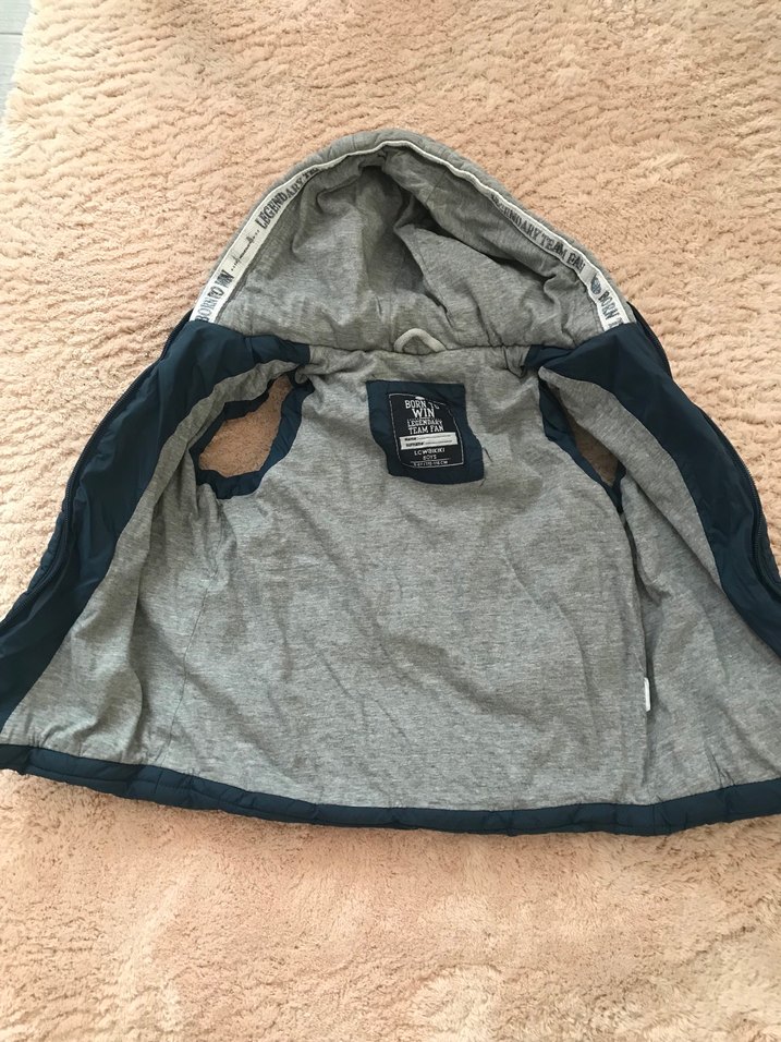 Gri Kapüşonlu Erkek Çocuk Yelek - Görsel 4