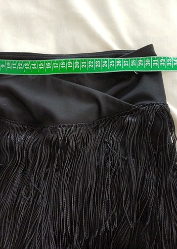 Püsküllü Siyah Şort - Görsel 6