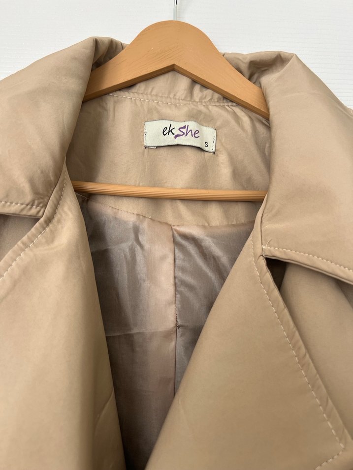 Bej Düğmeli Midi Trençkot - Görsel 4