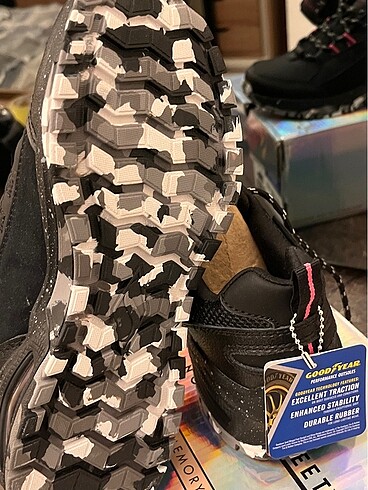 35,5 Beden siyah Renk Skechers Street ayakkabı