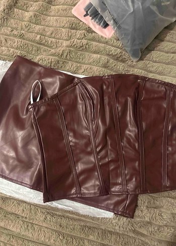 Bershka bordo Deri Straplez büstiyer - Görsel 3