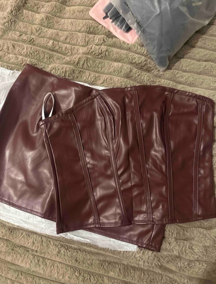 Bershka bordo Deri Straplez büstiyer - Görsel 3