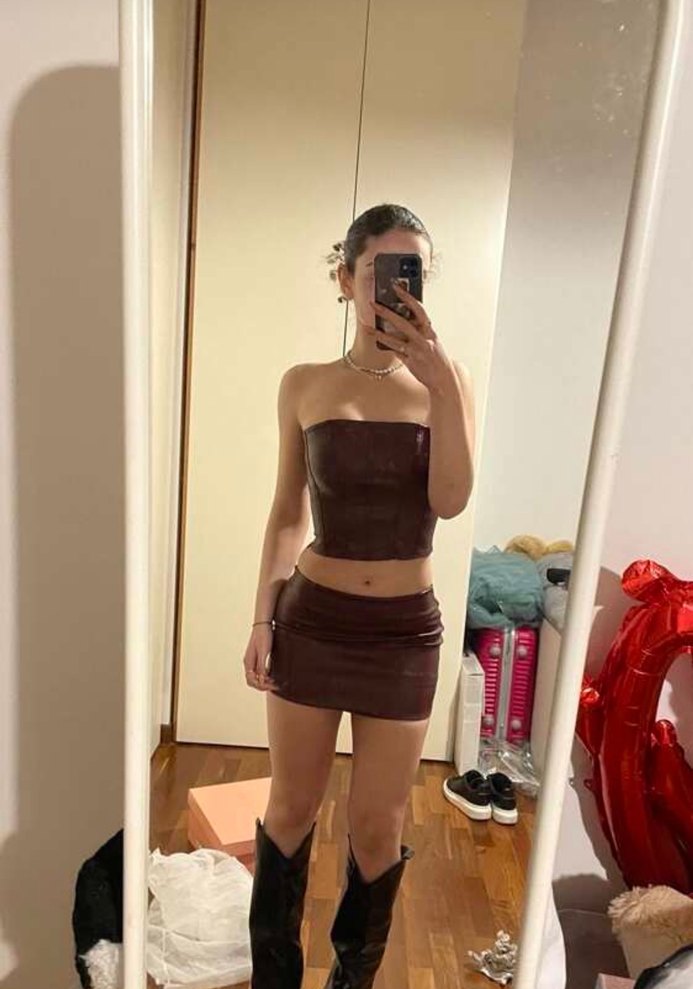 Bershka bordo Deri Straplez büstiyer - Görsel 4