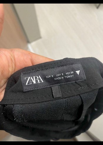 Zara Siyah Pilili Mini Etek - Görsel 3