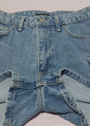 Mavi Düğmeli Kadın Denim Mini Şort - Görsel 4