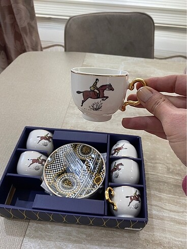 Diğer Atlı porselen Türk kahvesi fincan takımı
