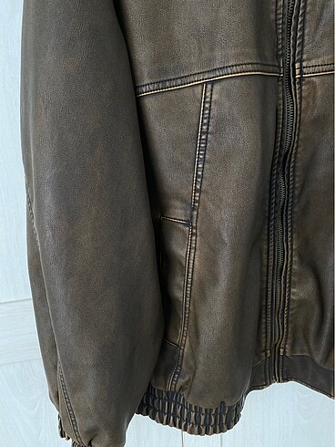 m Beden Bershka deri bomber ceket