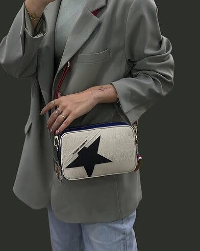 GOLDEN GOOSE Womens Star Bag in ash-colored leather