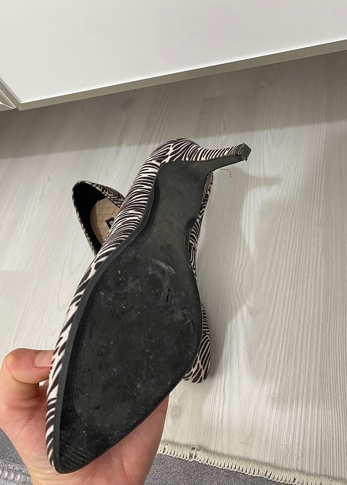 Topuklu ayakkabı - Görsel 3