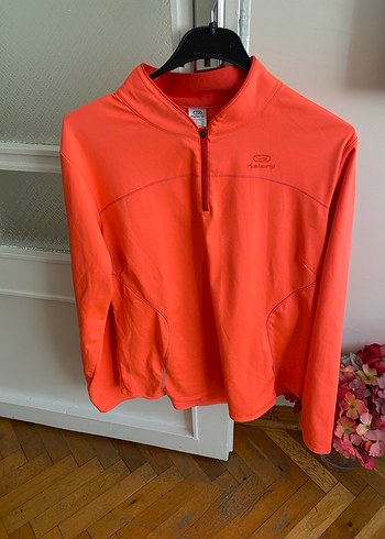 Turuncu Yarım Fermuarlı Yüksek Yakalı Sweatshirt