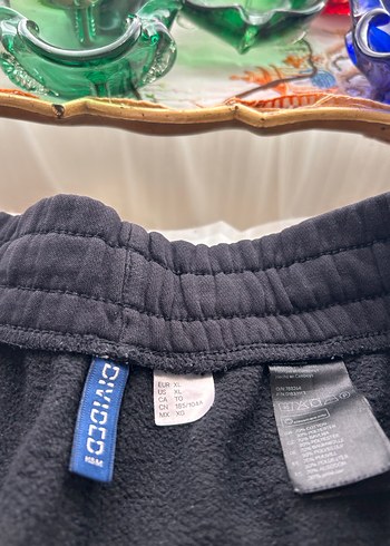 Siyah Rahat Kesim Erkek Şort - Görsel 2