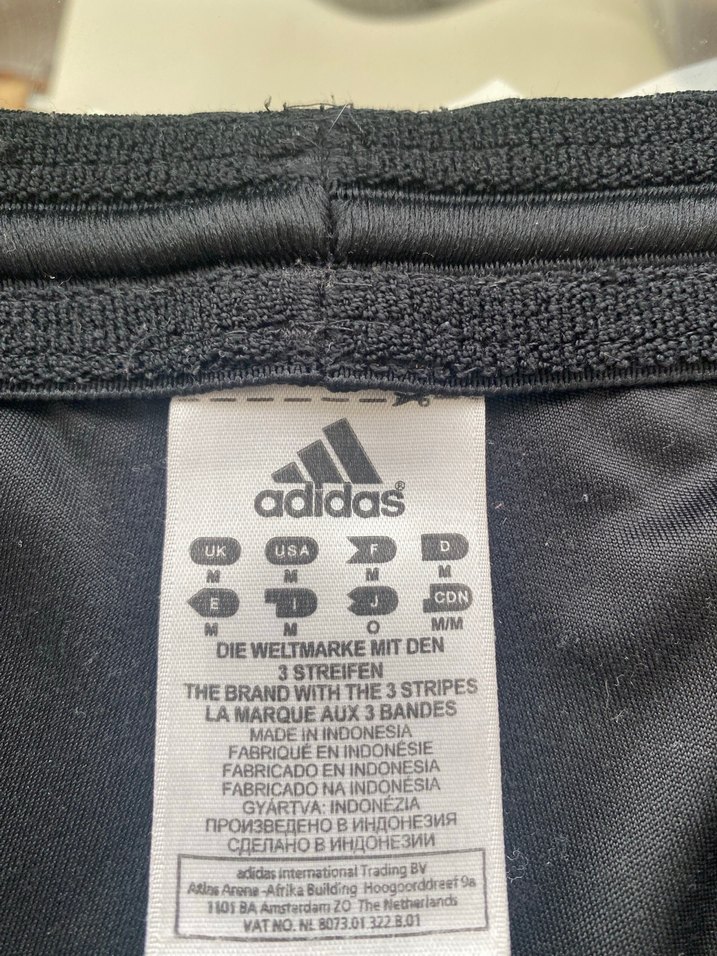 Siyah Adidas Erkek Spor Şort - Görsel 2