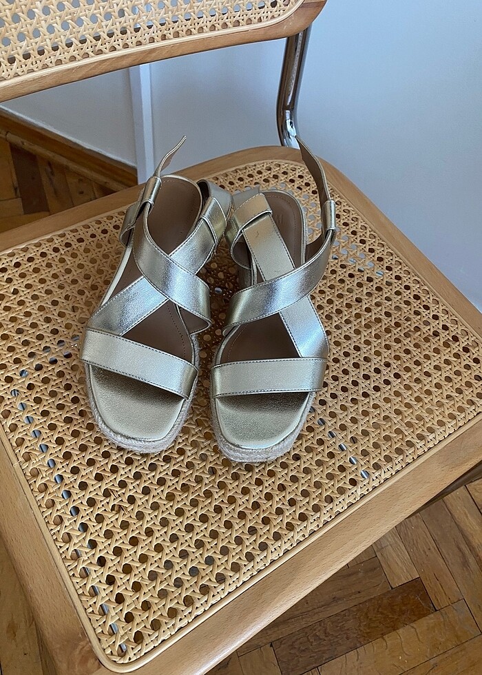 H&M lameli ayakkabı - Görsel 3