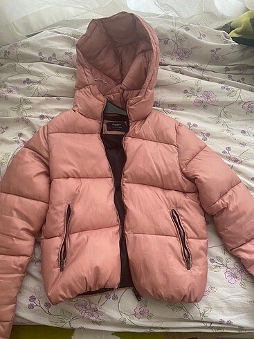 Bershka mont