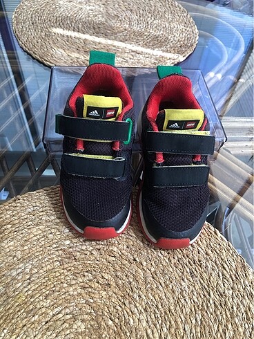 Adidas spor ayakkabı