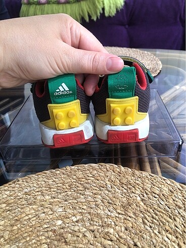 25 Beden Adidas spor ayakkabı