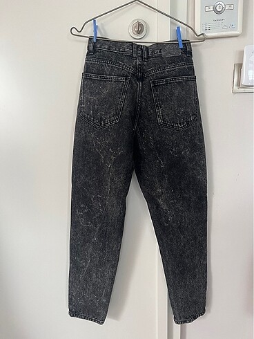 Pull and Bear Jeans pantolon