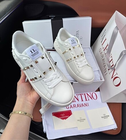 Valentino Sneaker