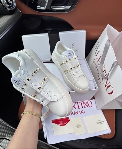Valentino Valentino Sneaker